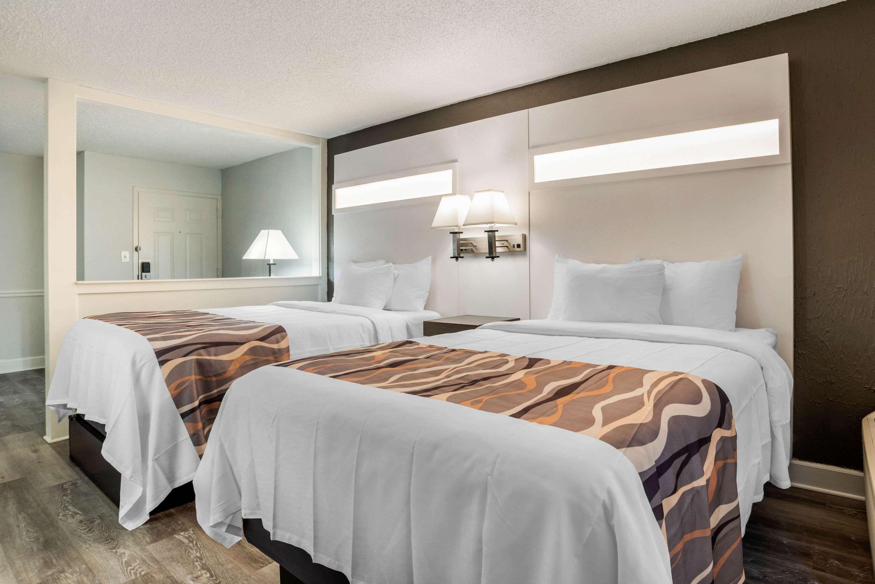 Baymont By Wyndham Montgomery Al Luaran gambar