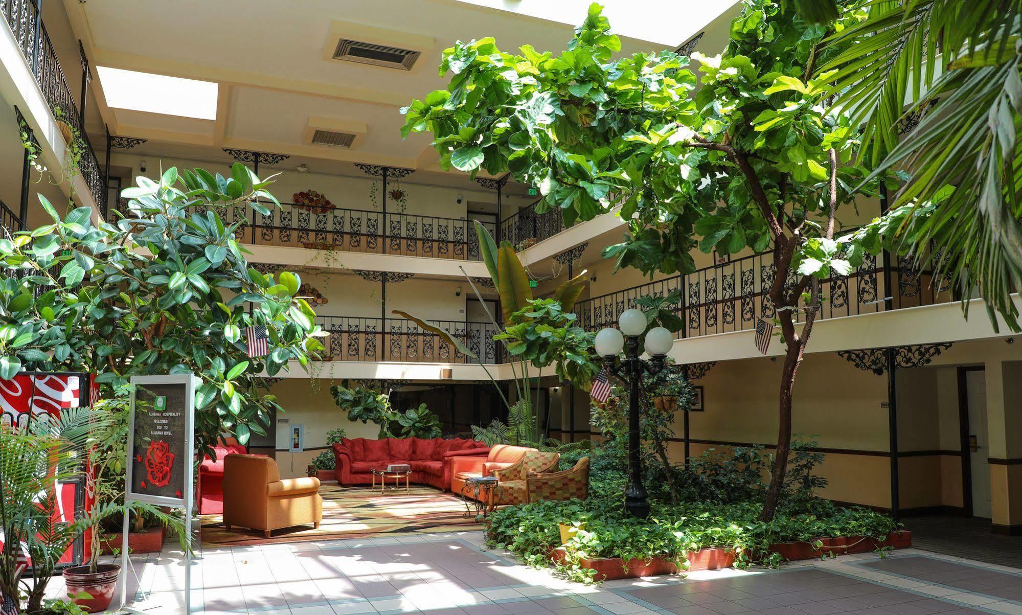 Baymont By Wyndham Montgomery Al Luaran gambar